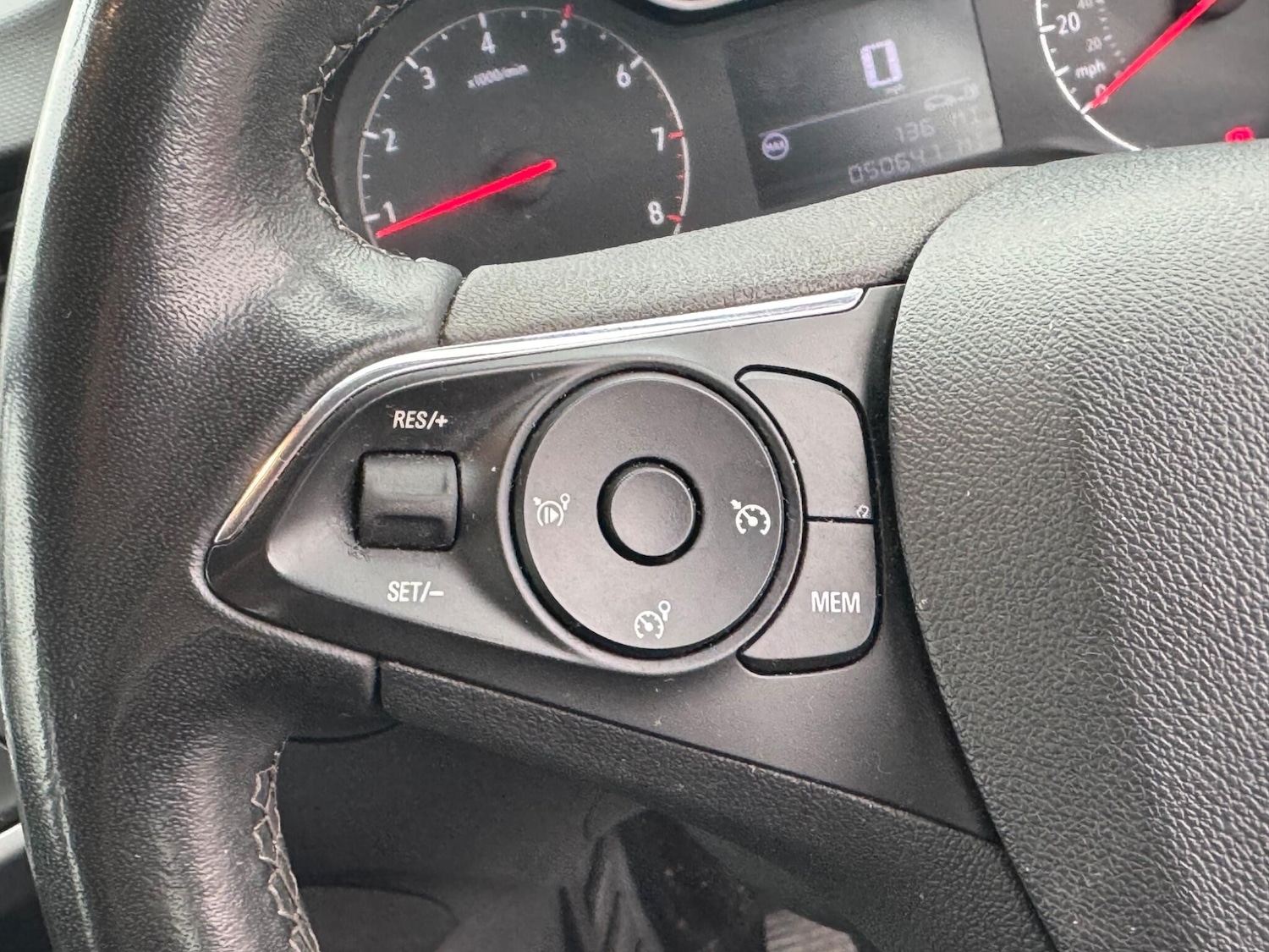 Used Vauxhall Crossland 2022 for sale - 77067250: Photo 30