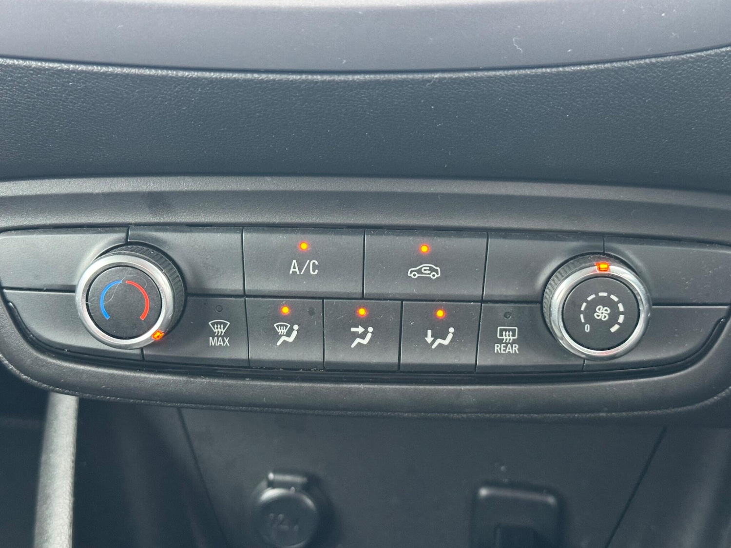 Used Vauxhall Crossland 2022 for sale - 77067250: Photo 44