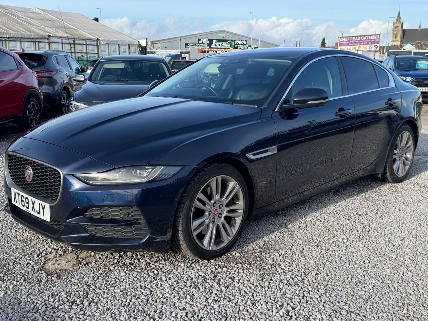 Used Jaguar XE 2020 for sale - 76537622: Photo 1