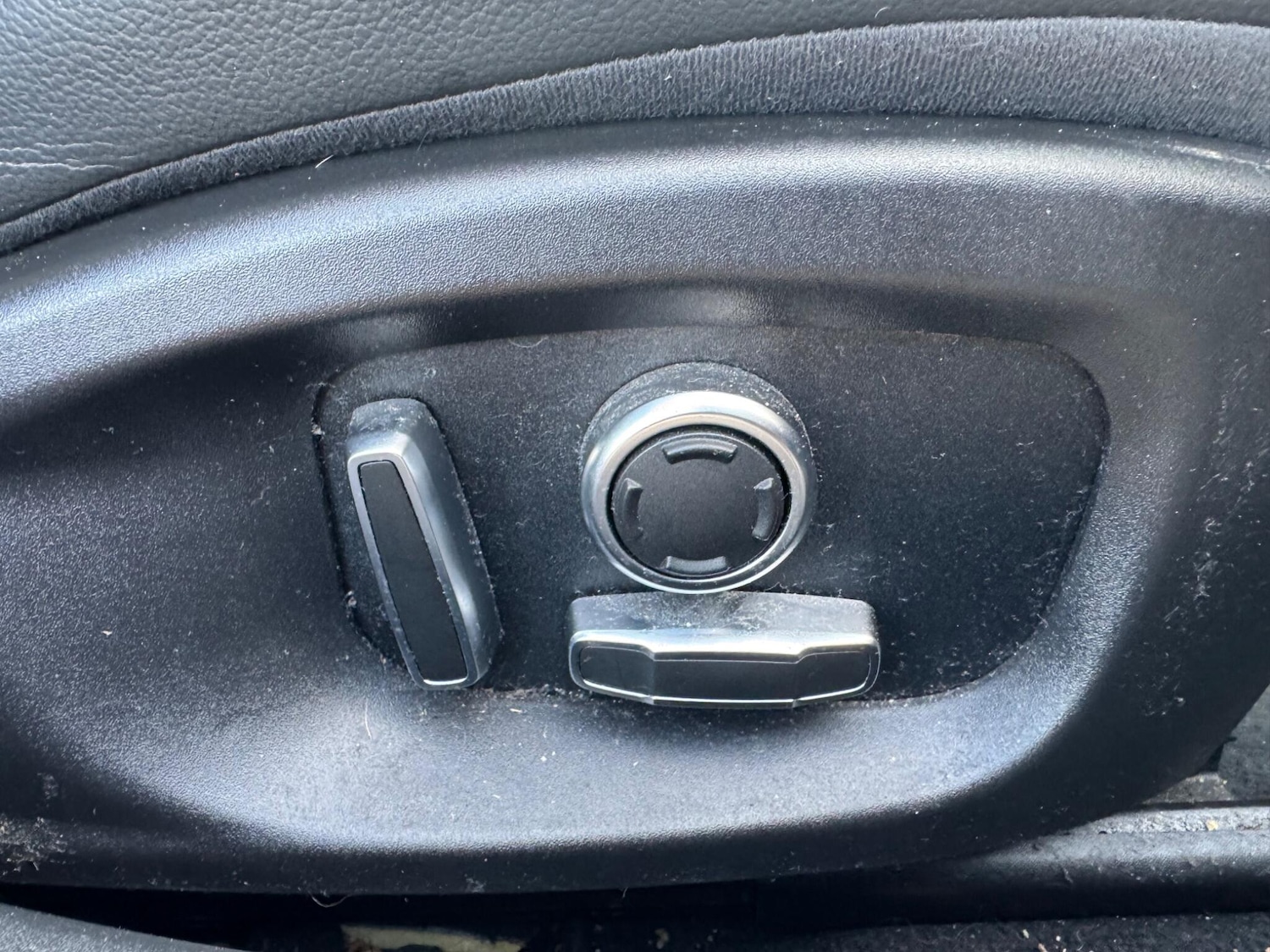 Used Jaguar XE 2020 for sale - 76537622: Photo 18