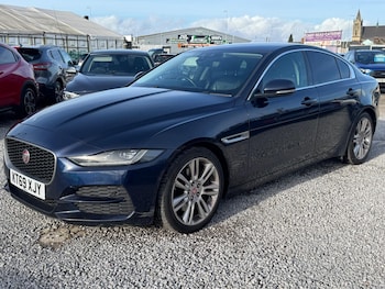 2020 (69) - 2.0 D180 SE Auto Euro 6 (s/s) 4dr