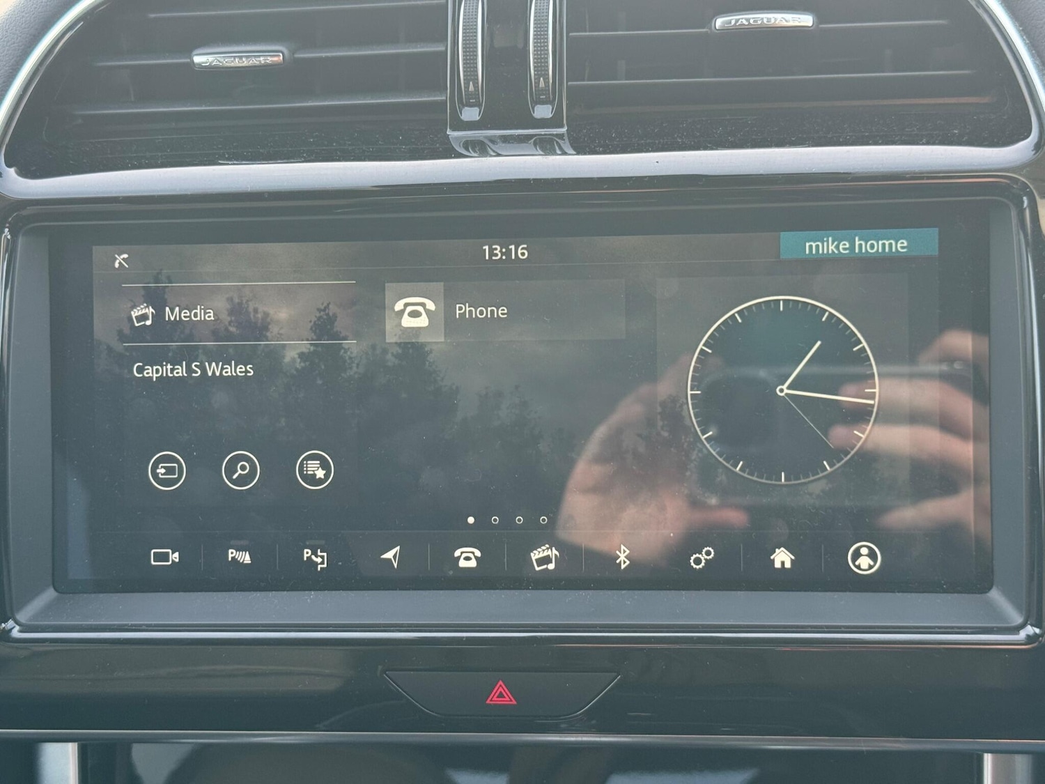 Used Jaguar XE 2020 for sale - 76537622: Photo 25