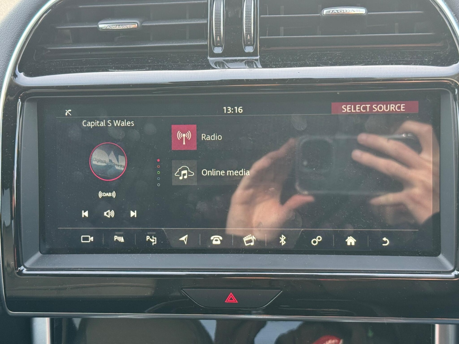 Used Jaguar XE 2020 for sale - 76537622: Photo 26