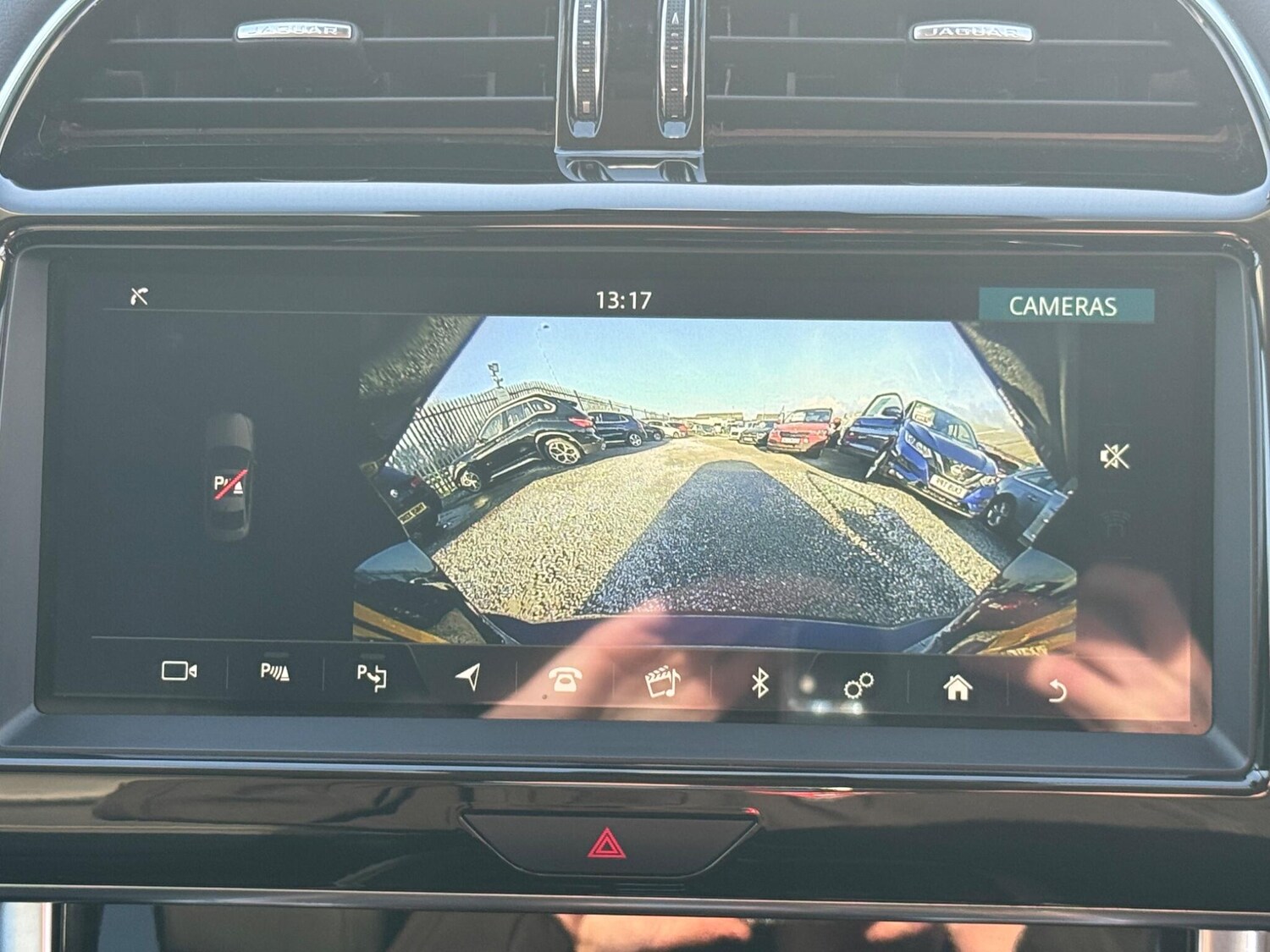 Used Jaguar XE 2020 for sale - 76537622: Photo 39