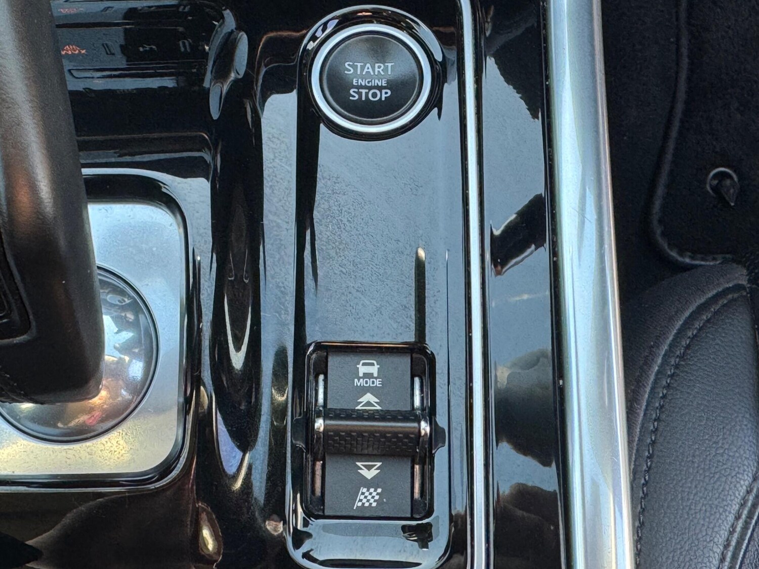 Used Jaguar XE 2020 for sale - 76537622: Photo 56