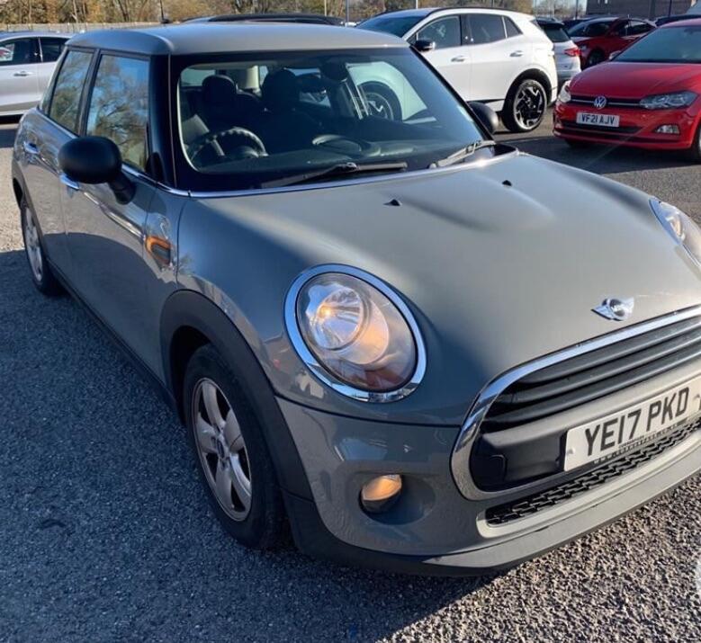 Used MINI Hatch 2017 for sale - 76633297: Photo 2