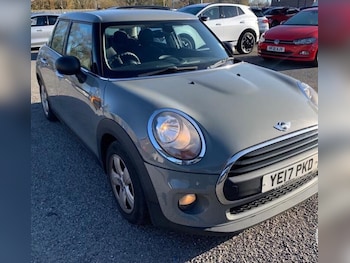 Used MINI Hatch 2017 for sale - 76633297: Photo
