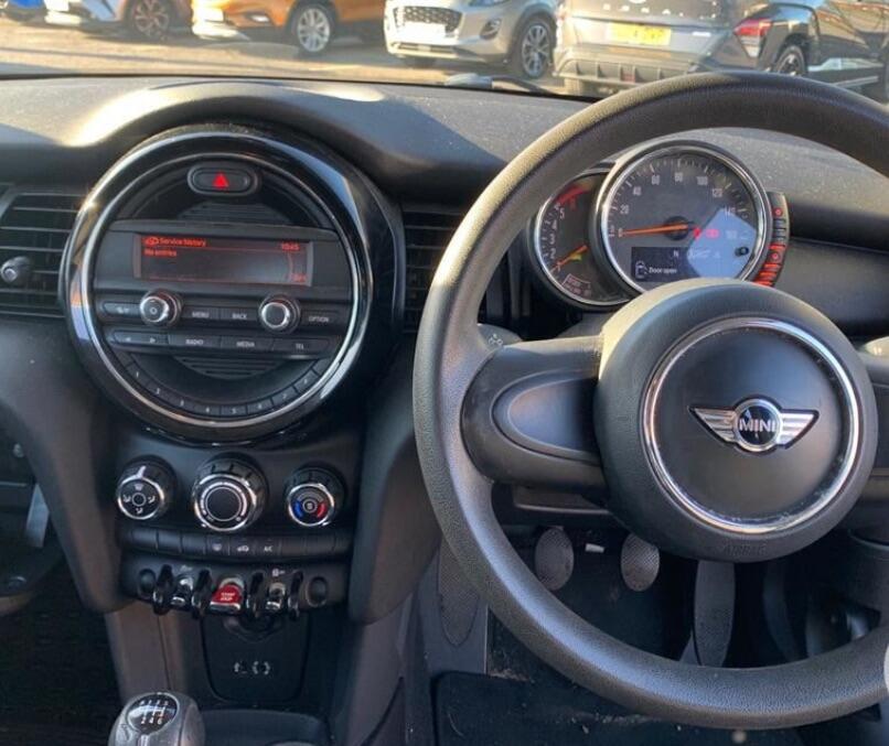 Used MINI Hatch 2017 for sale - 76633297: Photo 8