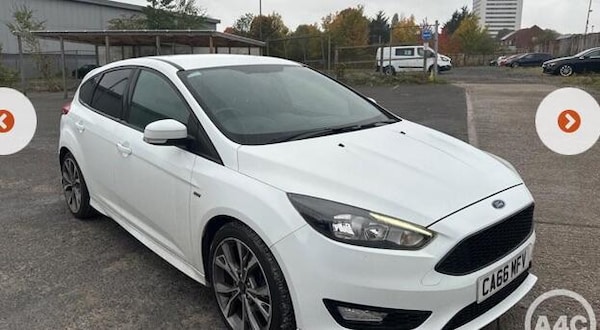 Used Ford Focus 2017 for sale - 76247698: Photo 2