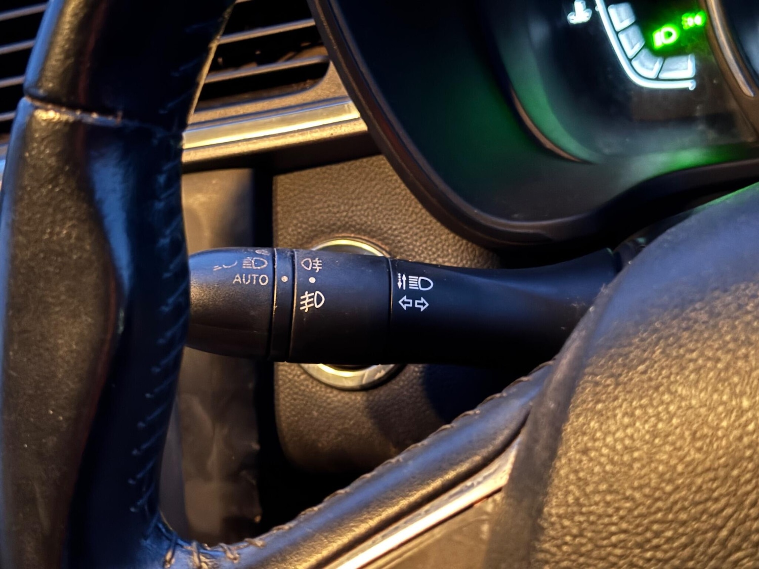 Used Renault Kadjar 2017 for sale - 77214906: Photo 32