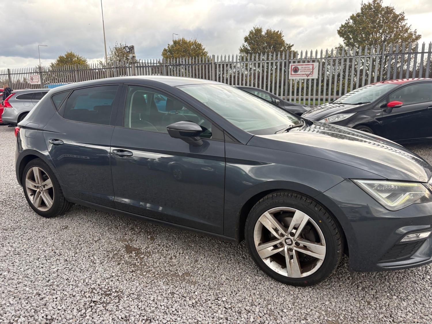 Used SEAT Leon 2019 for sale - 76349427: Photo 3