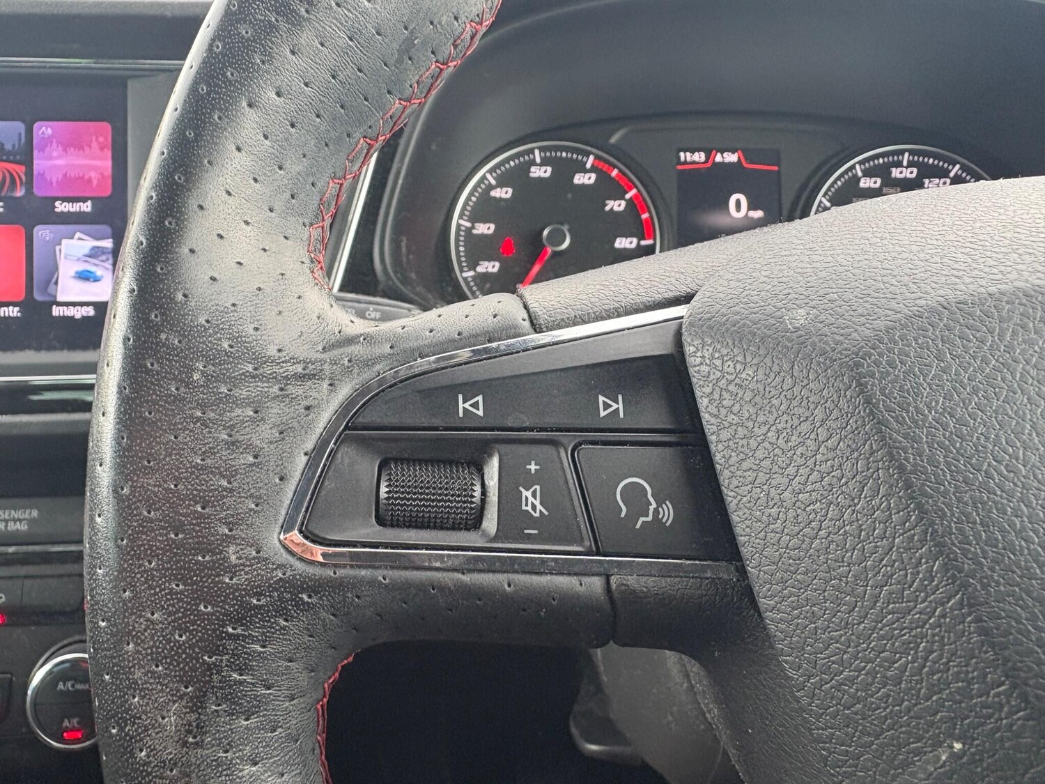 Used SEAT Leon 2019 for sale - 76349427: Photo 37