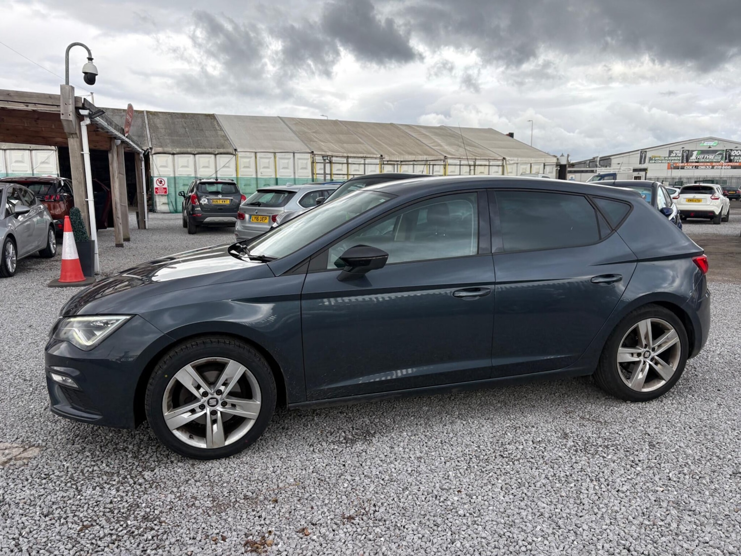 Used SEAT Leon 2019 for sale - 76349427: Photo 8