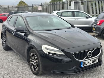Used Volvo V40 2016 for sale - 79831679: Photo