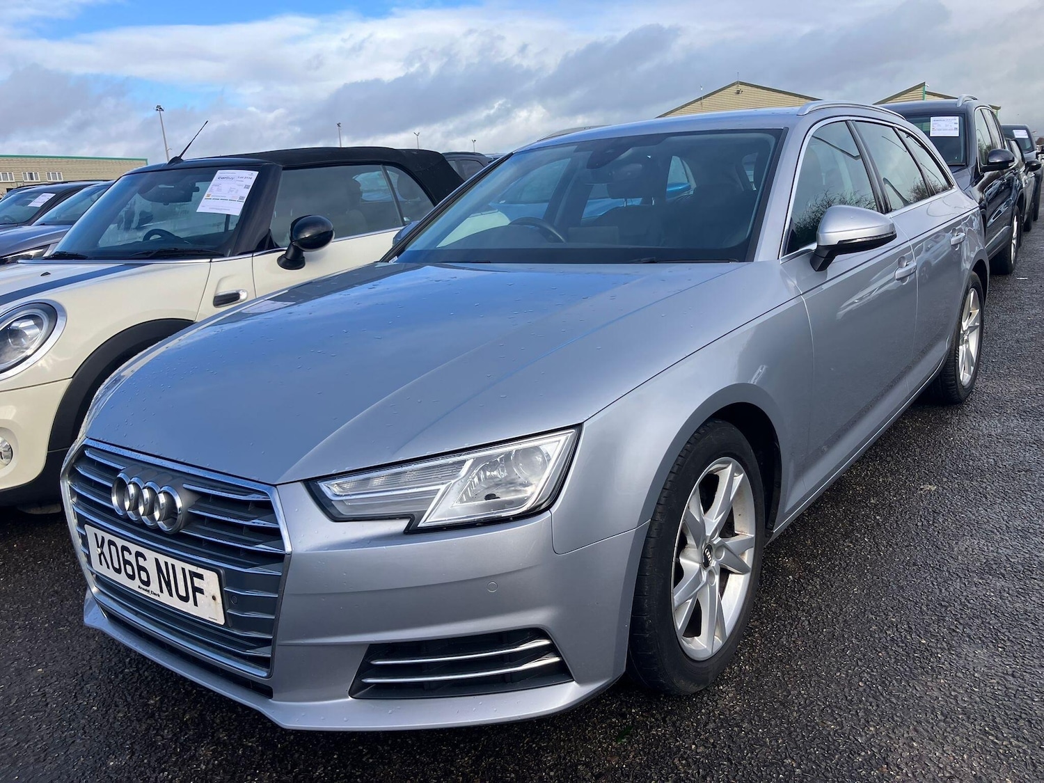 Used Audi A4 2017 for sale - 77524590: Photo 4