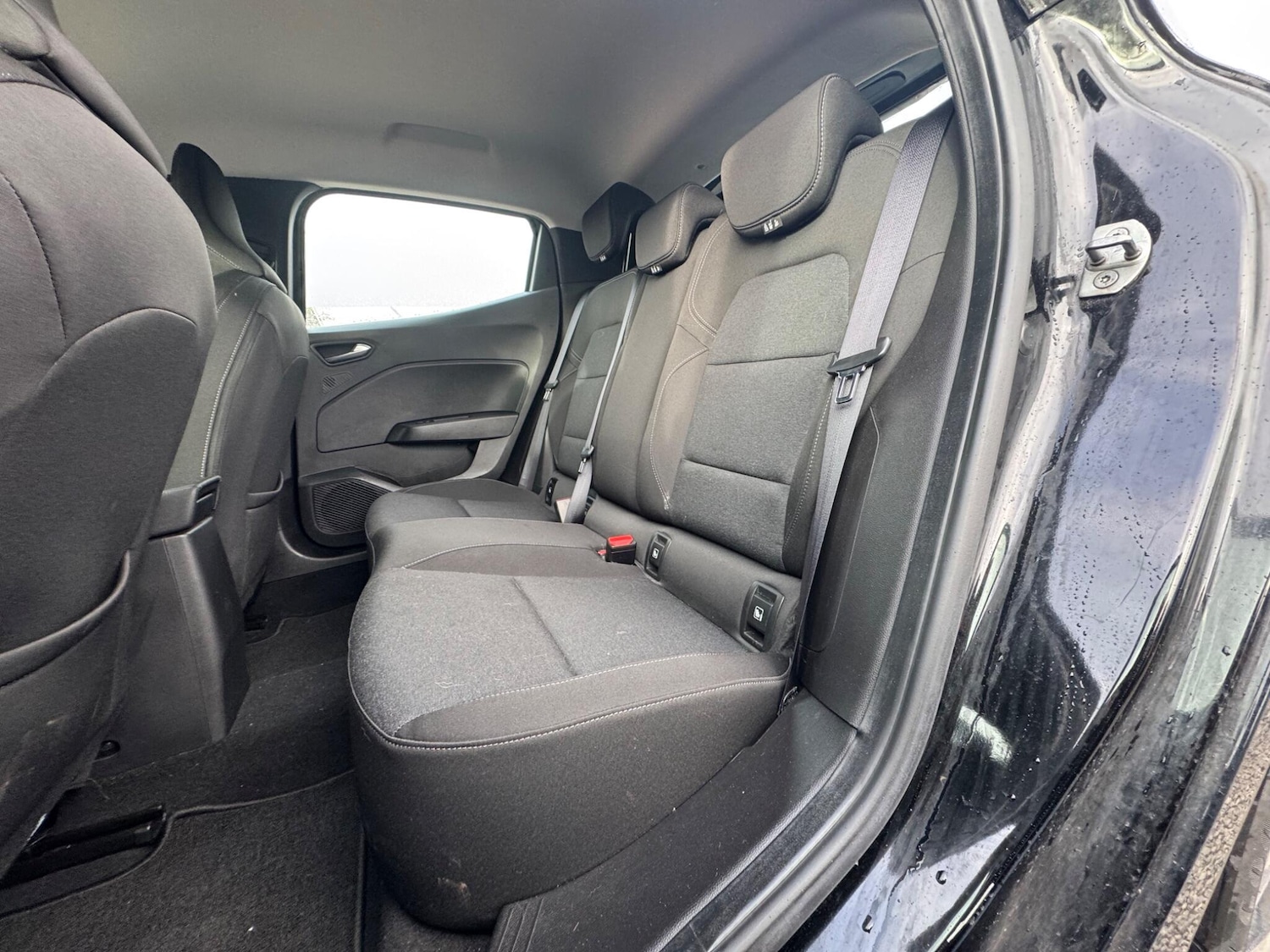 Used Renault Clio 2023 for sale - 76850456: Photo 12