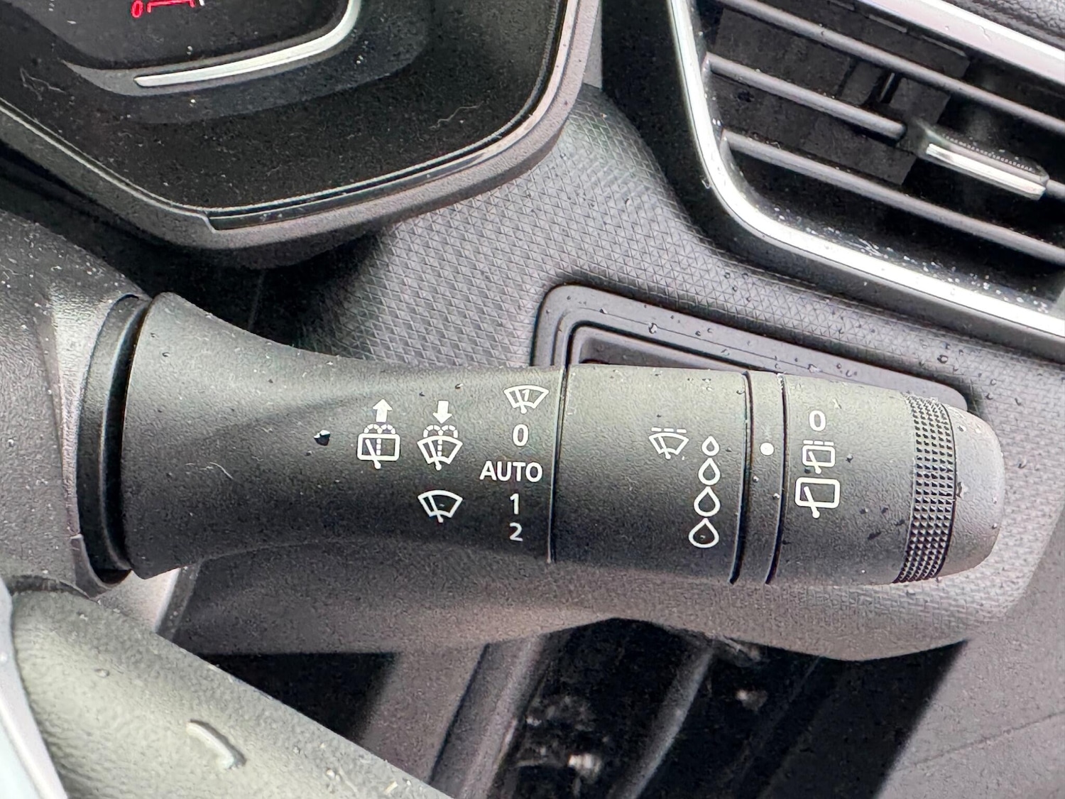 Used Renault Clio 2023 for sale - 76850456: Photo 21