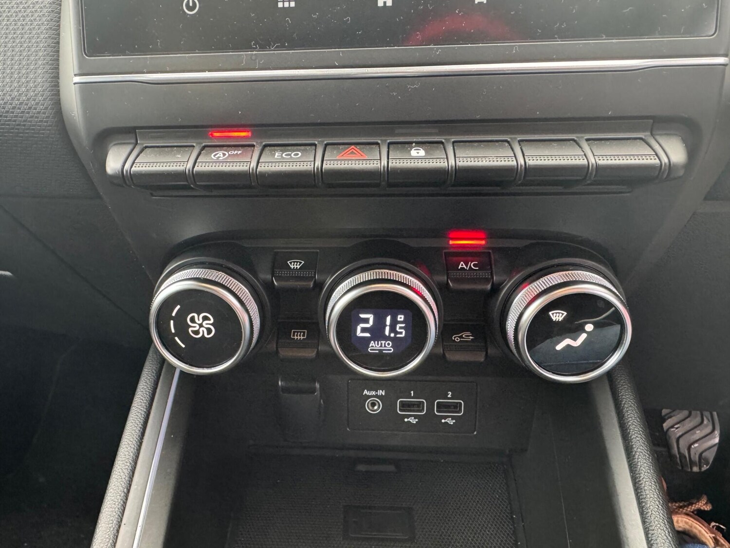 Used Renault Clio 2023 for sale - 76850456: Photo 33