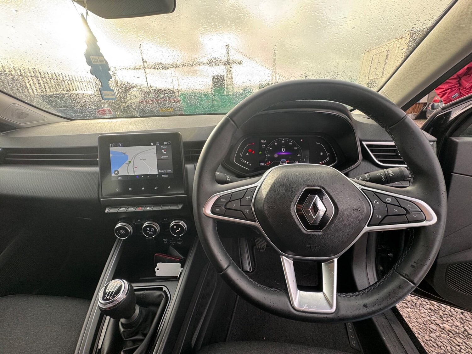 Used Renault Clio 2023 for sale - 76850456: Photo 38