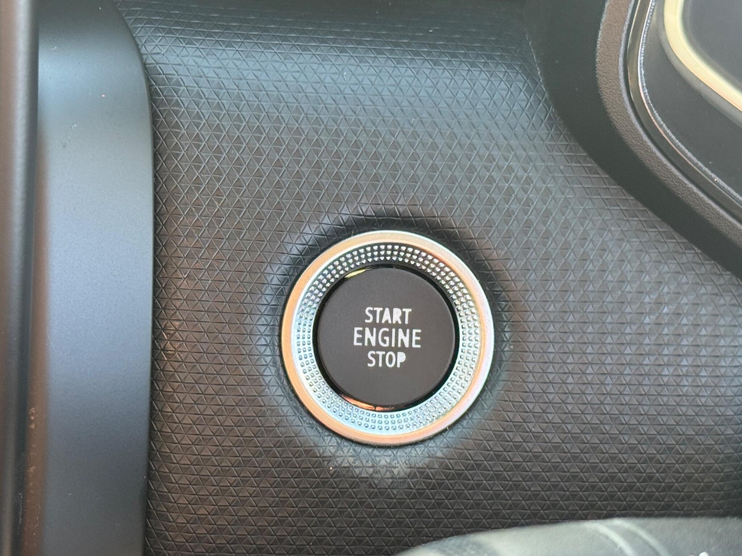 Used Renault Clio 2023 for sale - 76850456: Photo 39