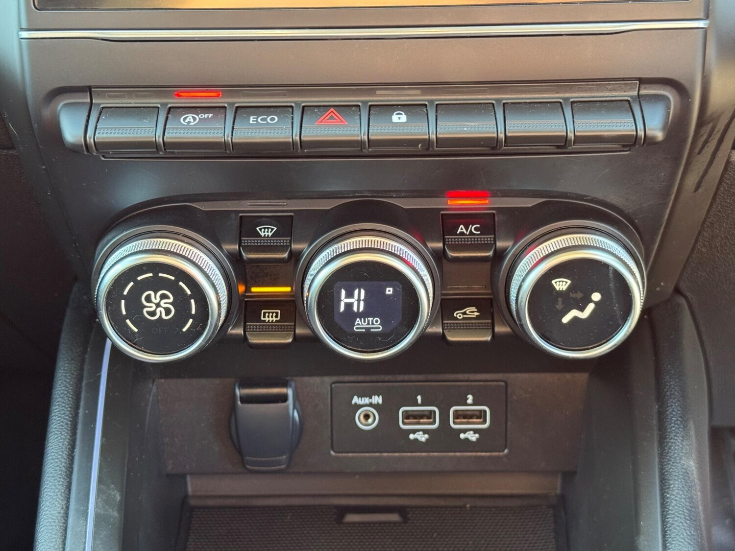 Used Renault Clio 2023 for sale - 76850456: Photo 53