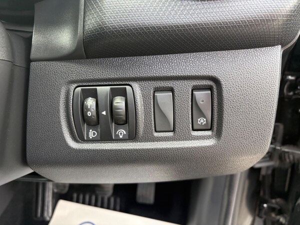 Used Renault Clio 2019 for sale - 75563184: Photo 26