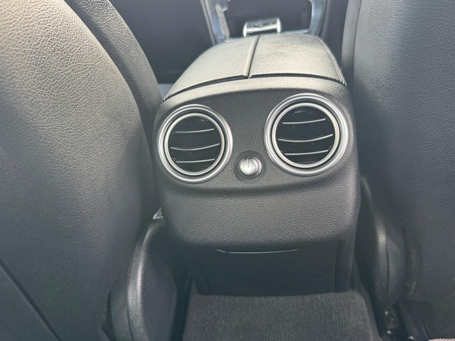 Used Mercedes-Benz C Class 2019 for sale - 77647089: Photo 23