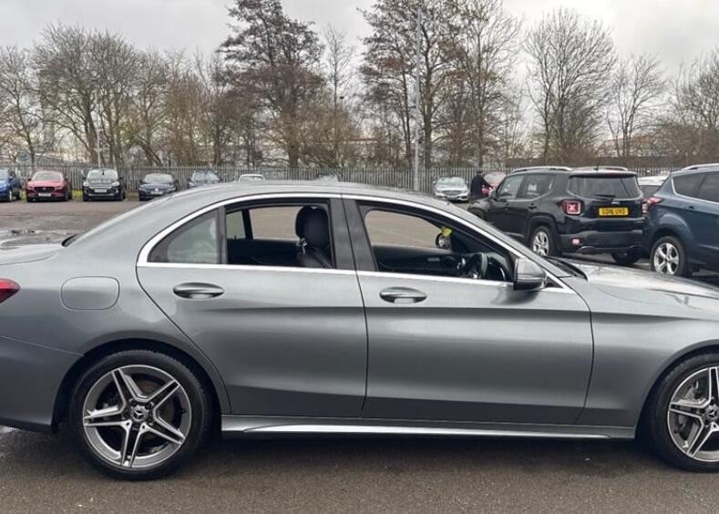 Used Mercedes-Benz C Class for sale - 77647089: Photo 3