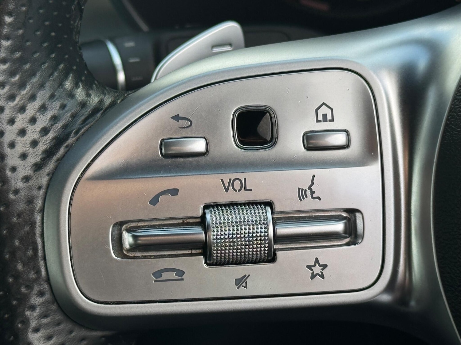 Used Mercedes-Benz C Class 2019 for sale - 77647089: Photo 37