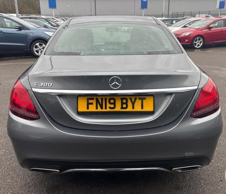 Used Mercedes-Benz C Class for sale - 77647089: Photo 4