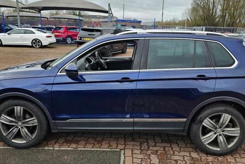 Used Volkswagen Tiguan 2017 for sale - 77939592: Photo 3