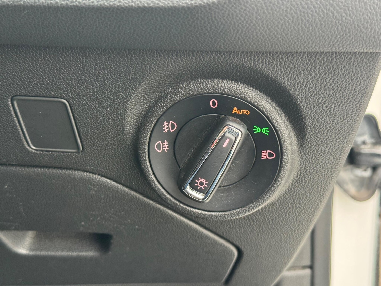 Used SEAT Leon 2017 for sale - 77768903: Photo 27