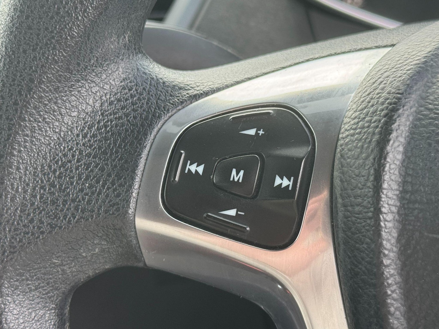Used Ford Fiesta 2015 for sale - 76327059: Photo 25