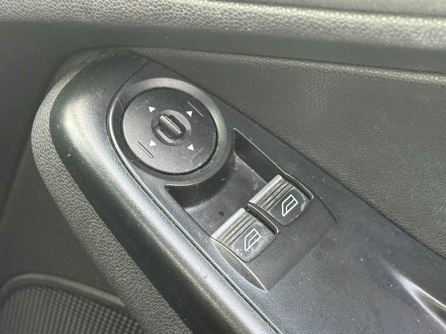 Used Ford Fiesta 2015 for sale - 76327059: Photo 27