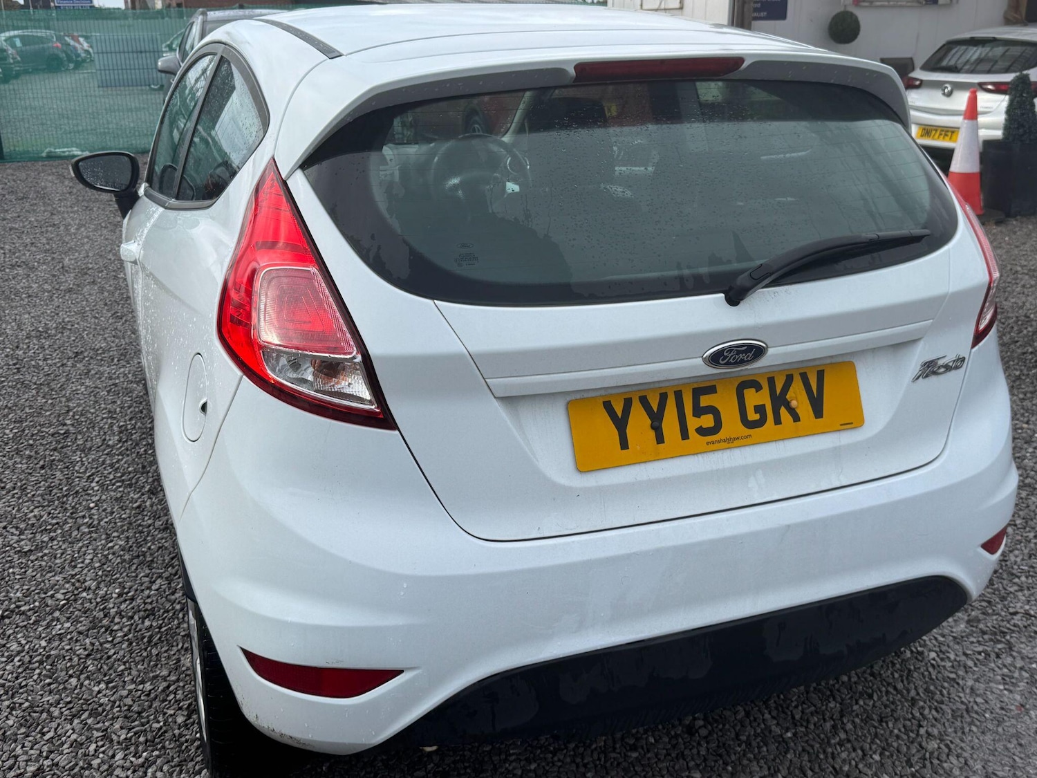 Used Ford Fiesta 2015 for sale - 76327059: Photo 8