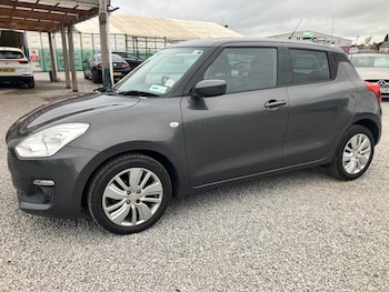 Used Suzuki Swift 2018 for sale - 79590372: Photo