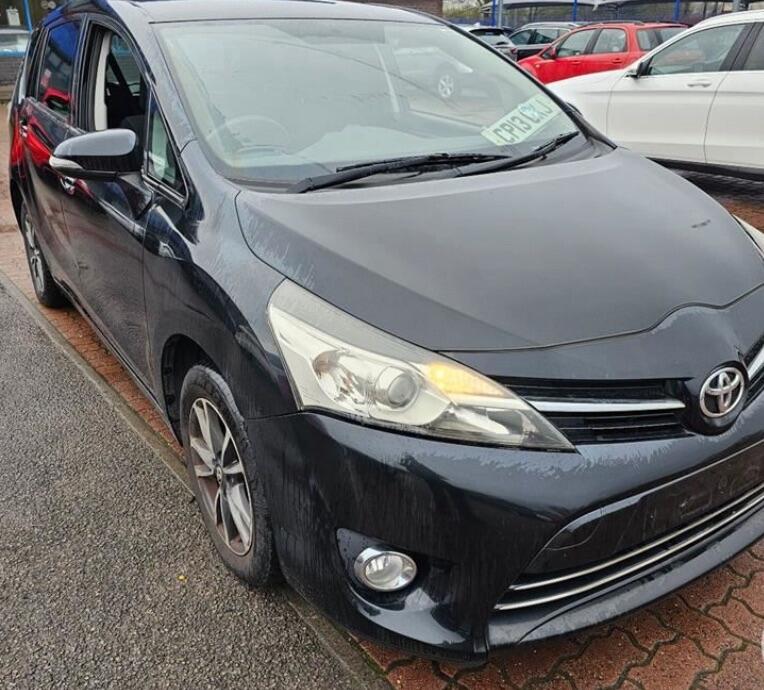 Used Toyota Verso 2013 for sale - 77898443: Photo 2