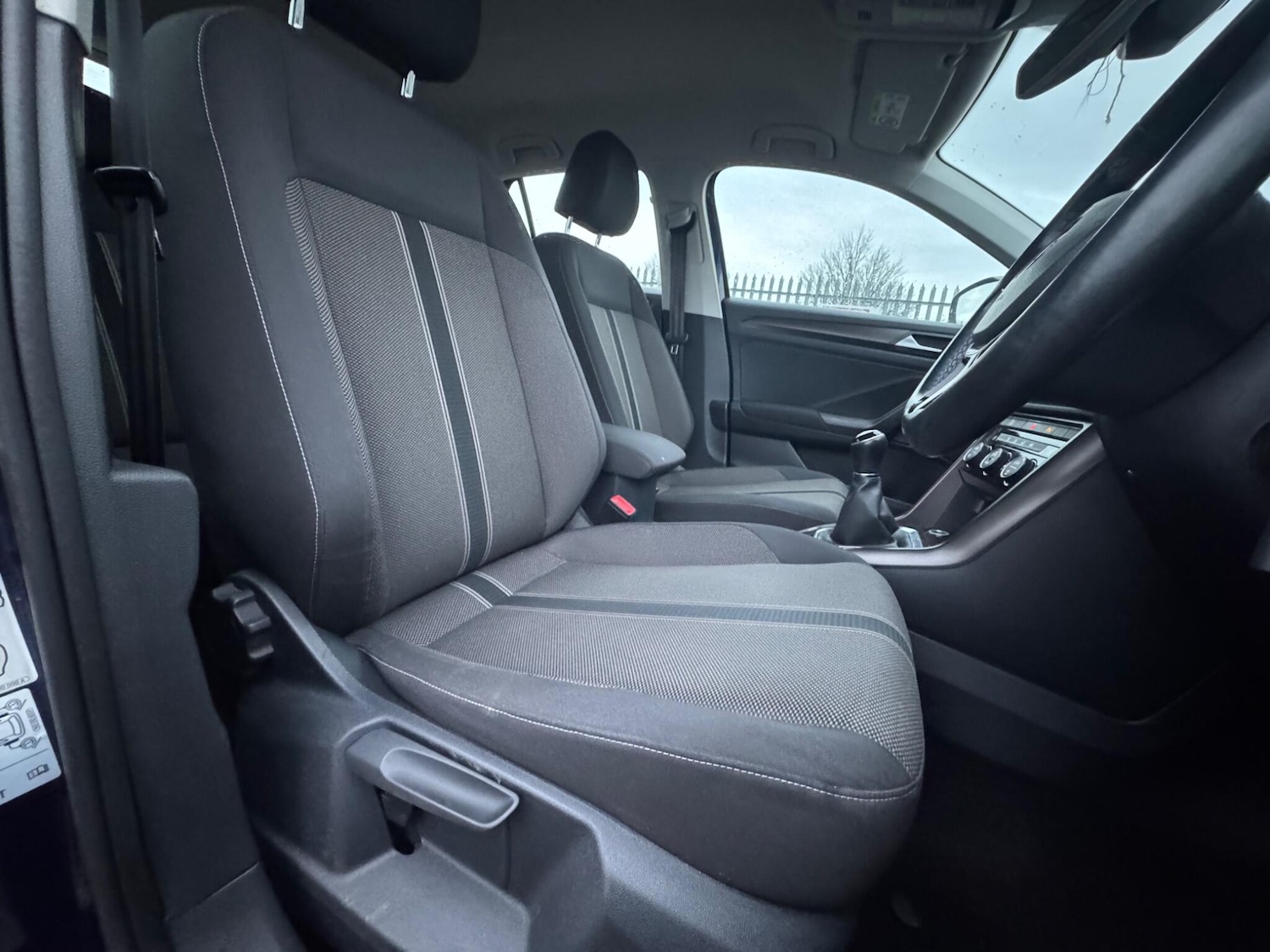 Used Volkswagen T-Roc 2018 for sale - 77279015: Photo 25