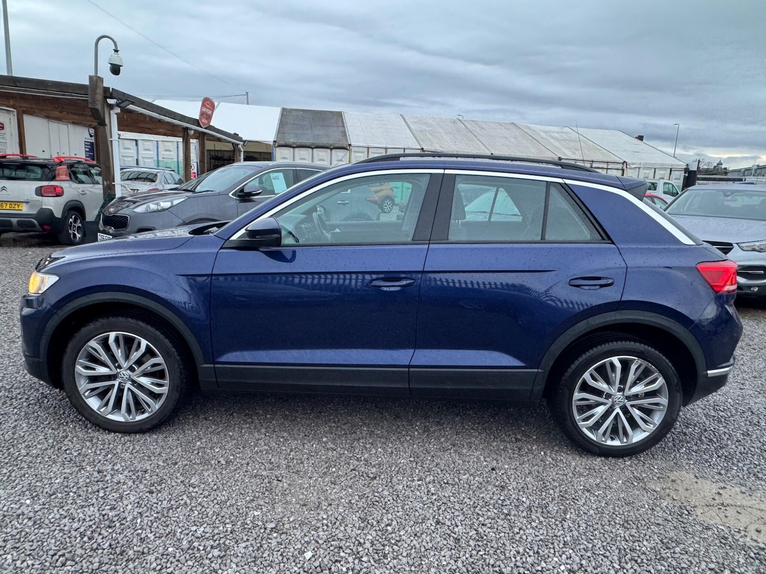 Used Volkswagen T-Roc 2018 for sale - 77279015: Photo 3