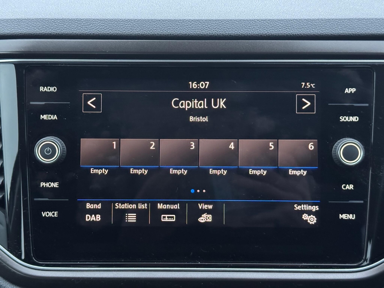 Used Volkswagen T-Roc 2018 for sale - 77279015: Photo 35