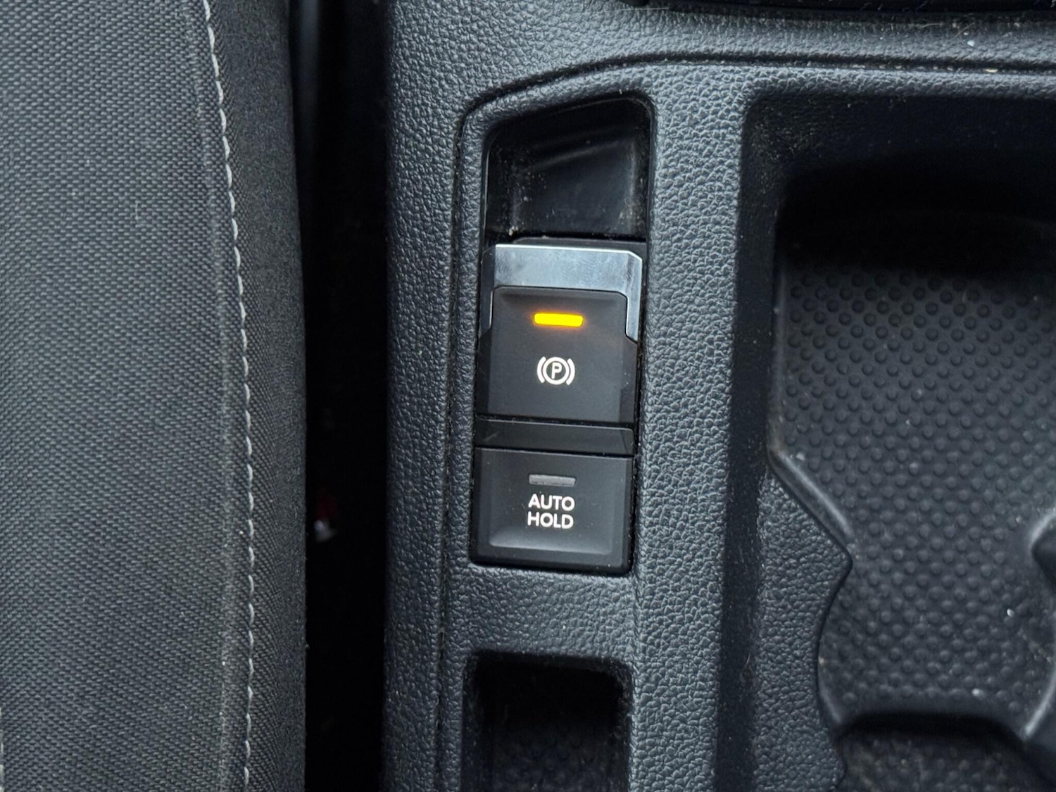 Used Volkswagen T-Roc 2018 for sale - 77279015: Photo 47