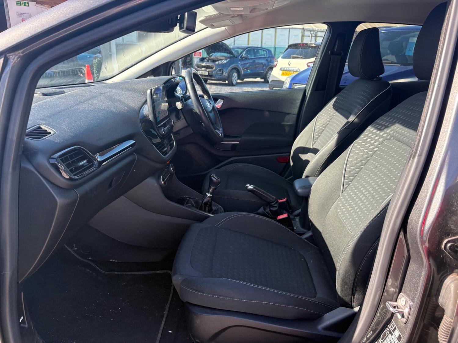 Used Ford Fiesta 2017 for sale - 76188596: Photo 15