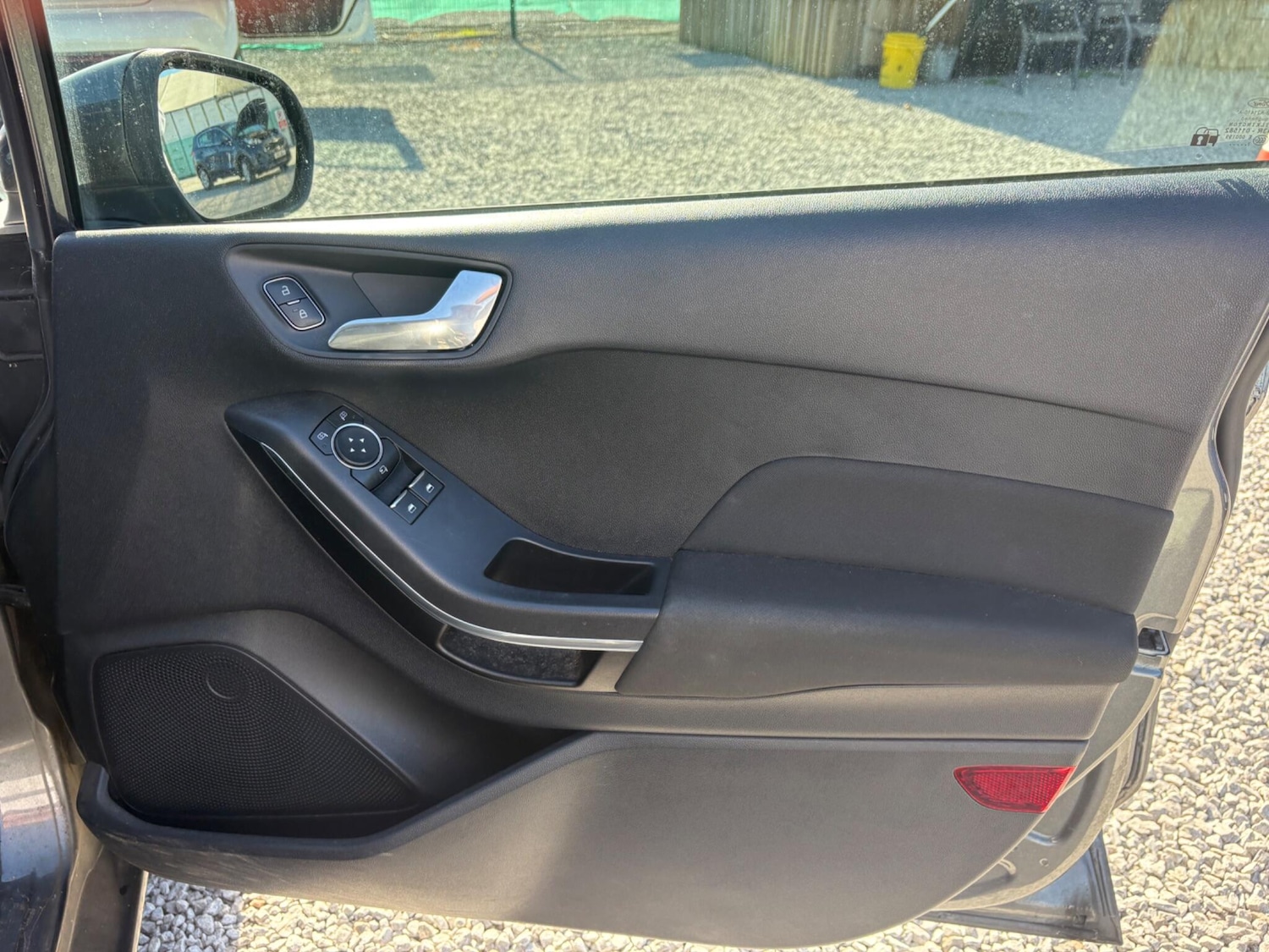 Used Ford Fiesta 2017 for sale - 76188596: Photo 22