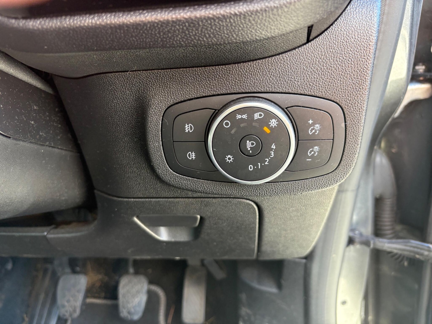Used Ford Fiesta 2017 for sale - 76188596: Photo 23