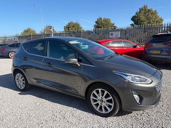 Used Ford Fiesta 2017 for sale - 76188596: Photo 3