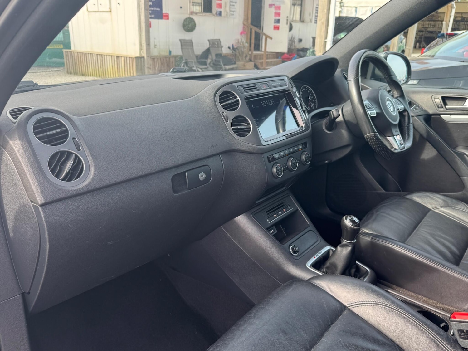 Used Volkswagen Tiguan 2015 for sale - 77524594: Photo 19