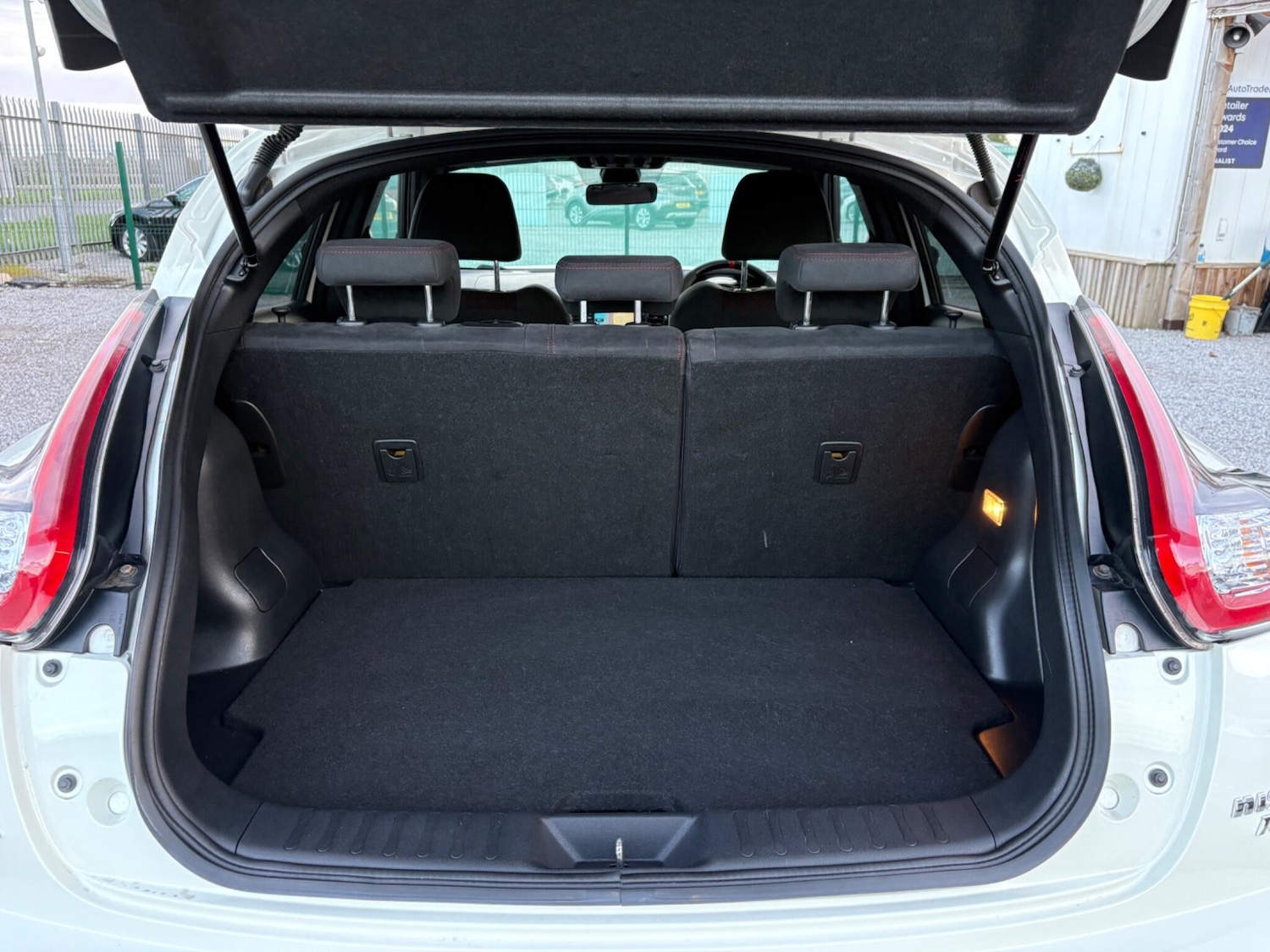 Used Nissan Juke 2015 for sale - 76121264: Photo 16