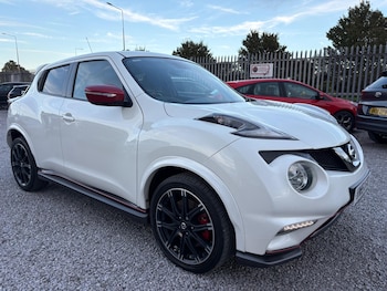 2015 (15) - 1.6 DIG-T Nismo RS Euro 5 5dr