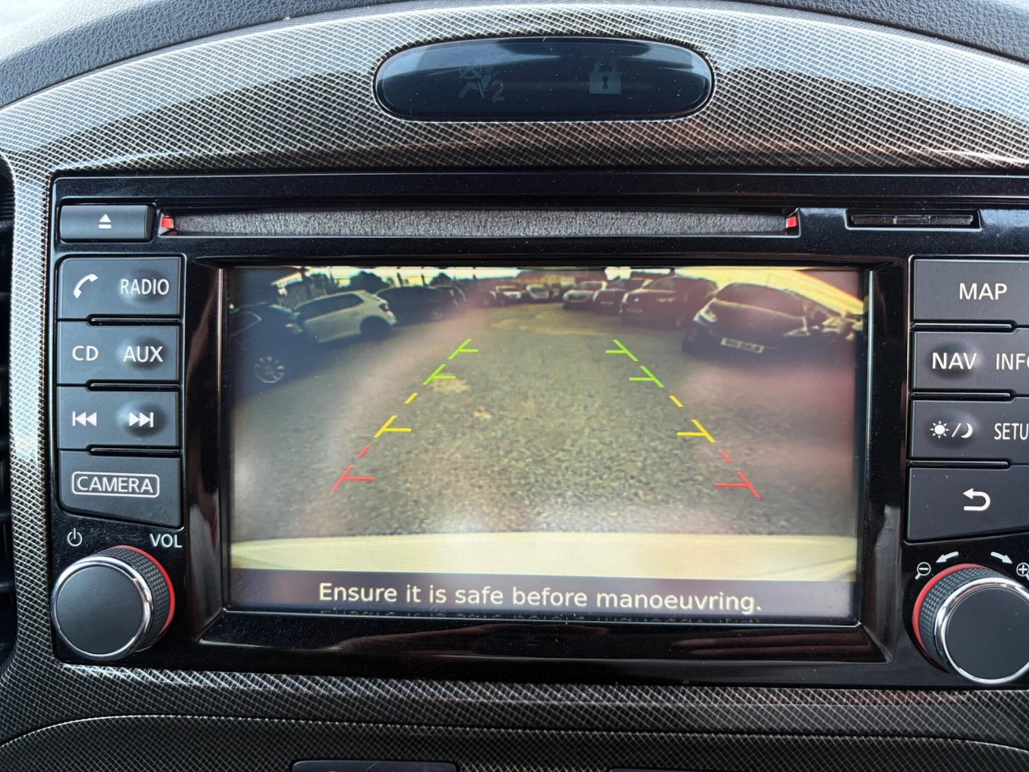 Used Nissan Juke 2015 for sale - 76121264: Photo 2