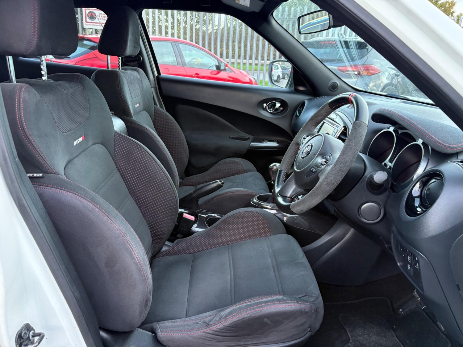 Used Nissan Juke 2015 for sale - 76121264: Photo 30